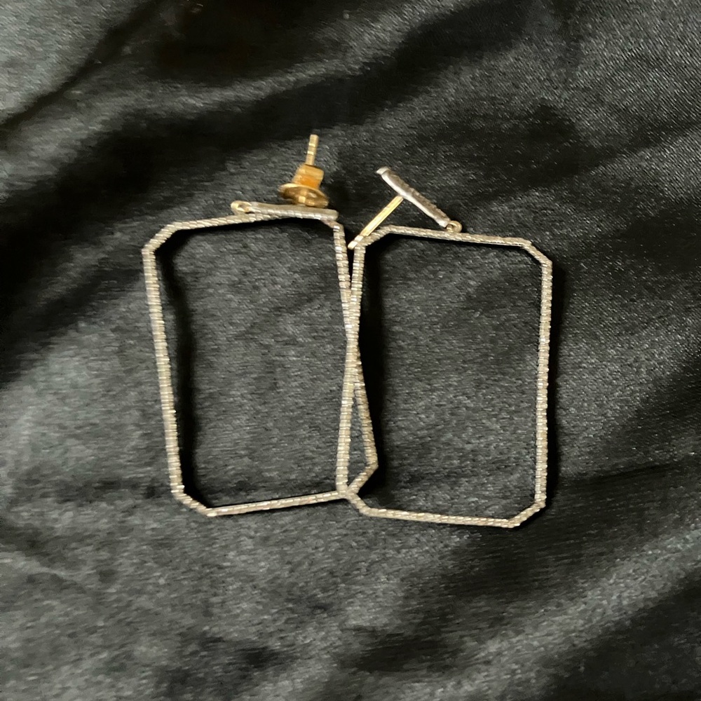 Box diamond earrings - Picture 3 of 4